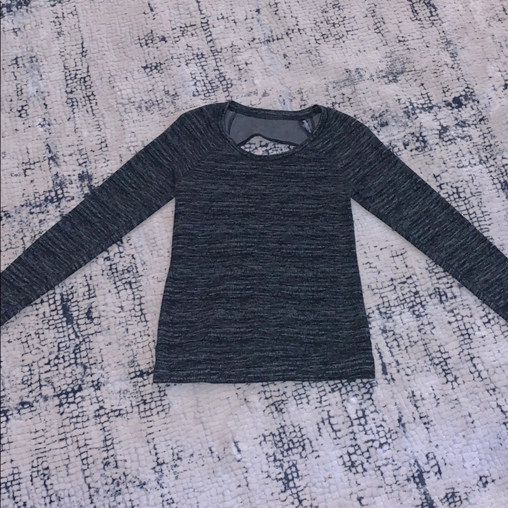 Workout long sleeve size xs